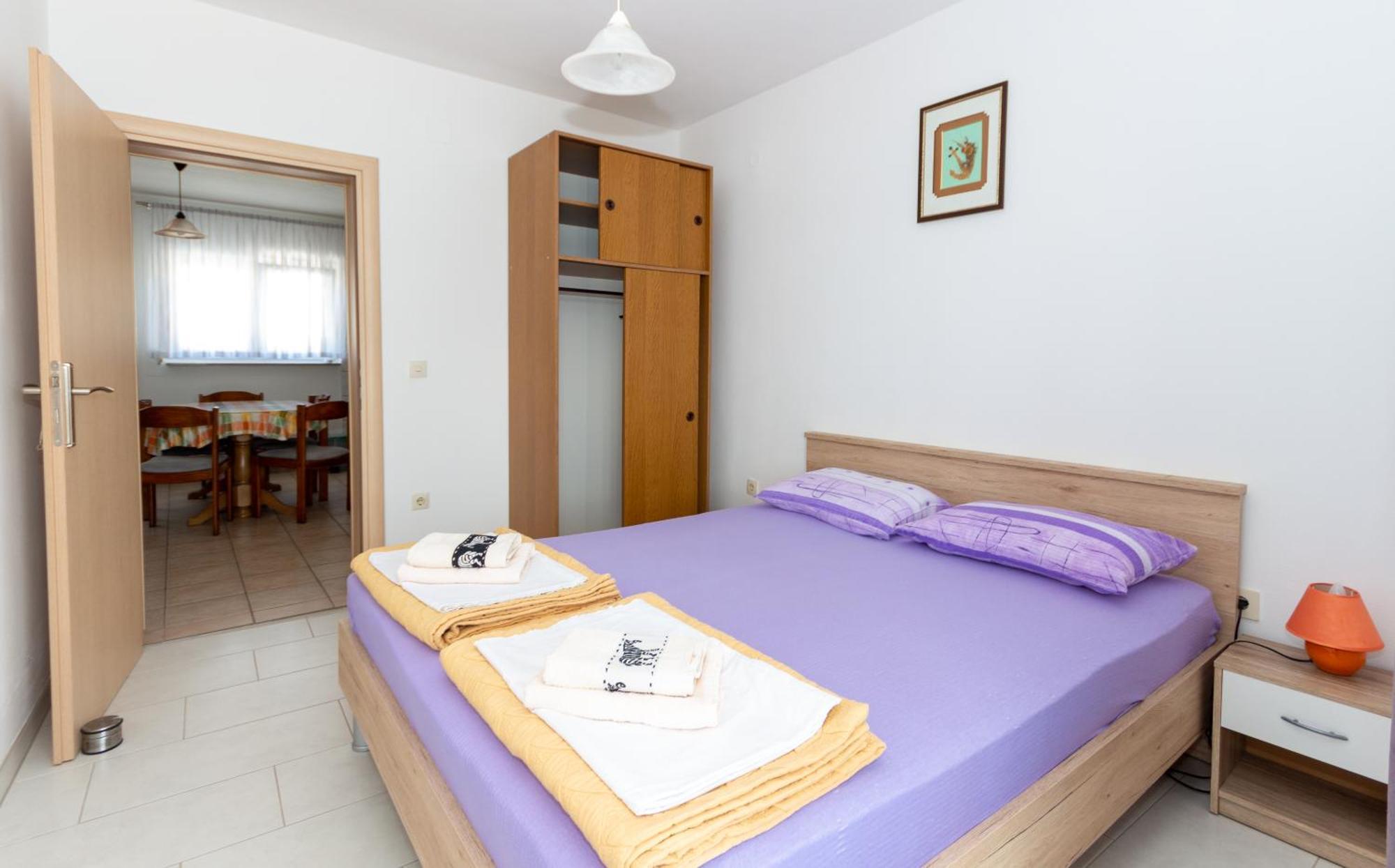 Apartmani Filip Pag Town Eksteriør billede
