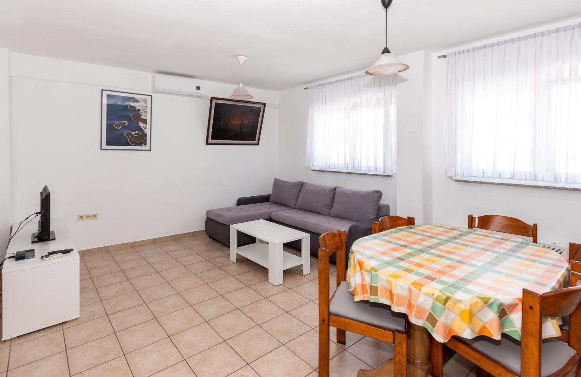 Apartmani Filip Pag Town Eksteriør billede